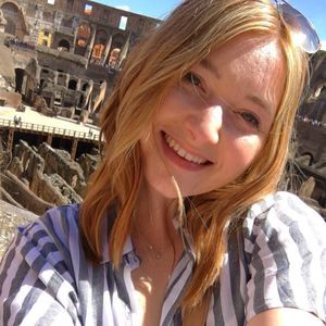 Meet your Posher, Emily